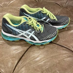 ASICS tennis shoes size 6.5